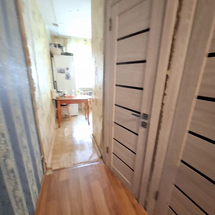 Продам 3-ком. квартиру район Океана.