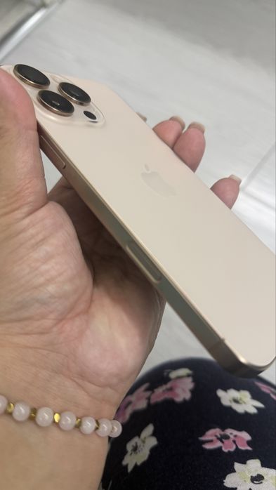 СРОЧНО! Продам айфон 16 про мах 1 TB