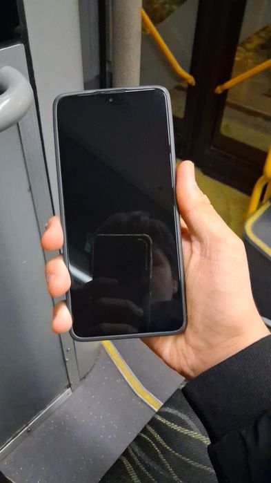 Продам Poco X7 Pro 12/256 gb