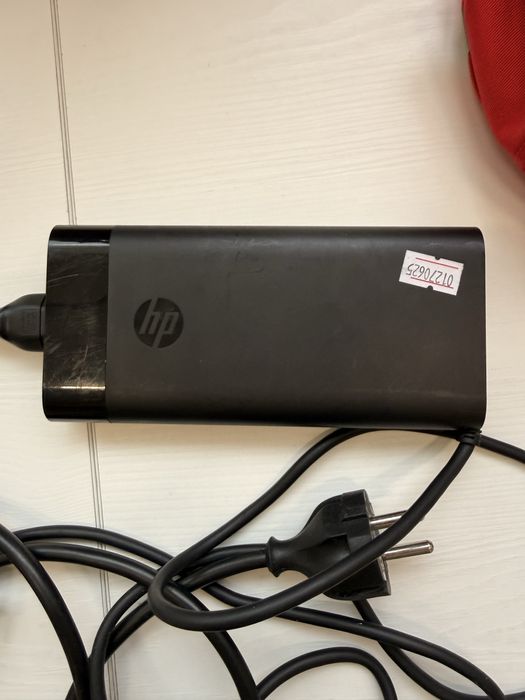 HP 200W блок питание, зарядка для ноутбука