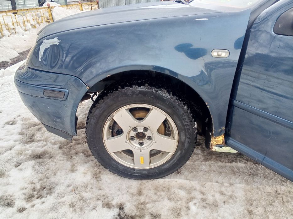 Продам машину volkswagen jetta 4