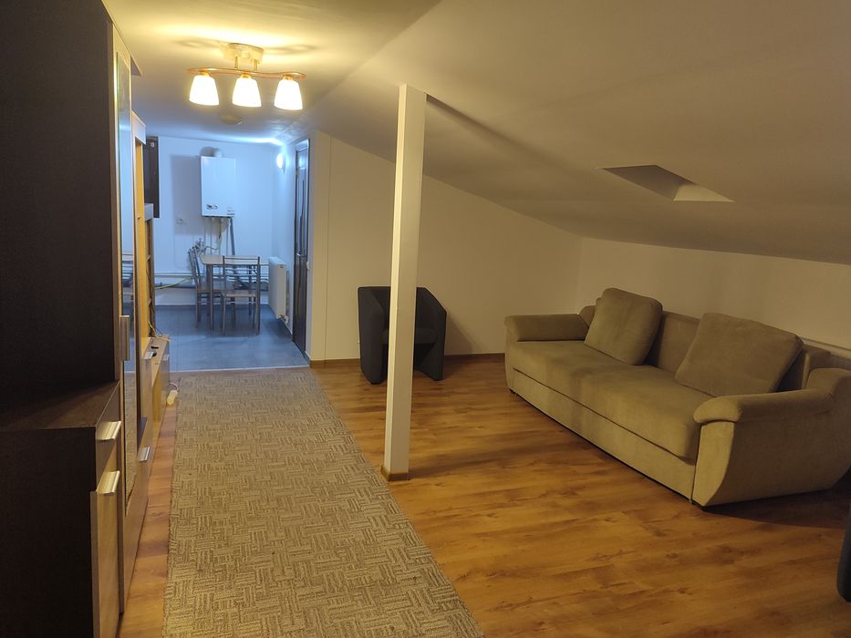 Închirierz apartament 2 camere
