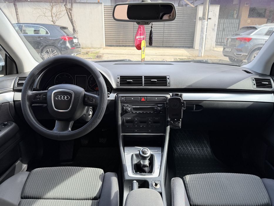 Audi A4 B7 2.0 TDI 140 CP • Euro 4 •Garanție 12 luni •Senzori parcare