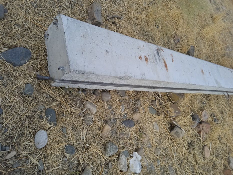 Столбы новый 12 метровый