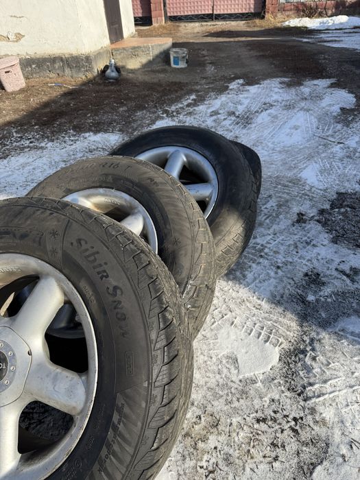 Диски с резиной в хорошем состояние!