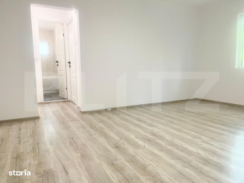 Apartament de vanzare 3 camere tip Q Rogerius — fotografia 1