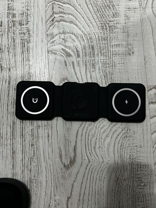 Incarcator wireless pliabil