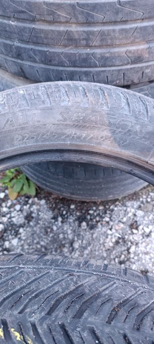 Зимни гуми 225/45/17