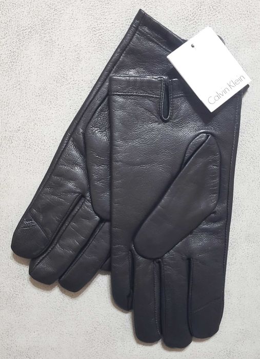 Нови кожени ръкавици  Calvin Klein
