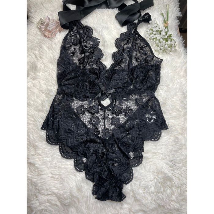 Bodyuri si Lenjerii Sexy