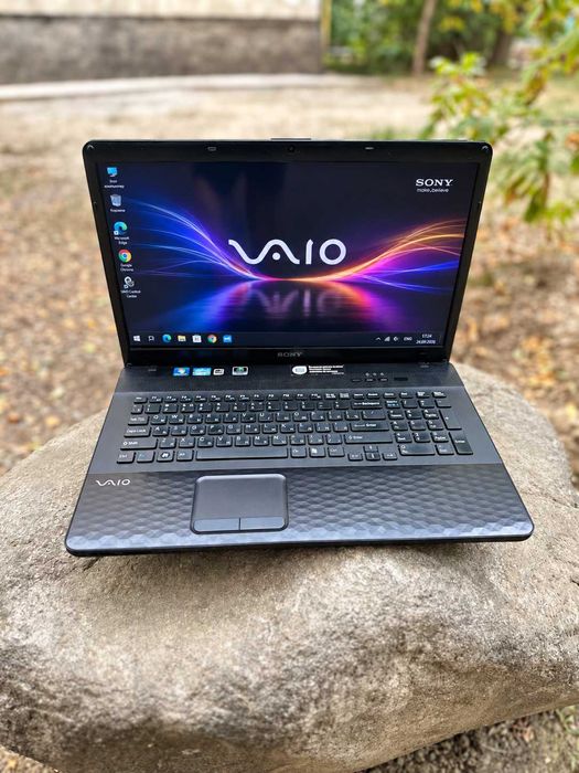 17.3 ноутбук от Sony Vaio на Core i5