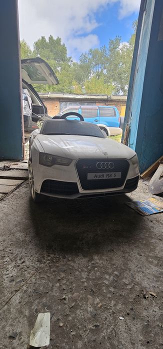 Продам детский электомобиль