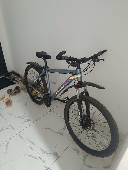 Velosiped yangi. Acura