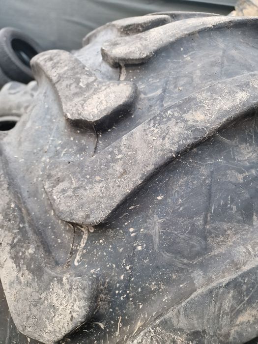 CAUCIUC Agricol 17.5R24 (460/70R24) marca Alliance