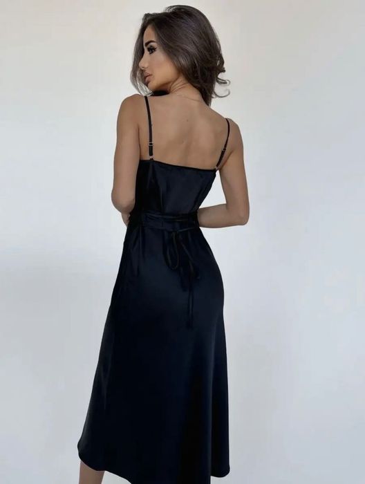 Платье комбинация миди с завязкой на спине