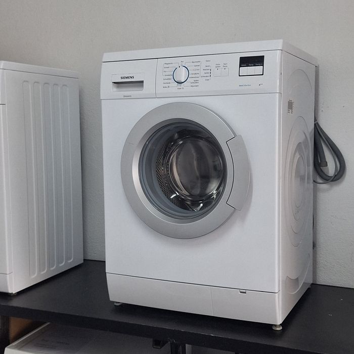 Siemens  ~ 7 kg. Mașină de spălat rufe automată  / import Germania.