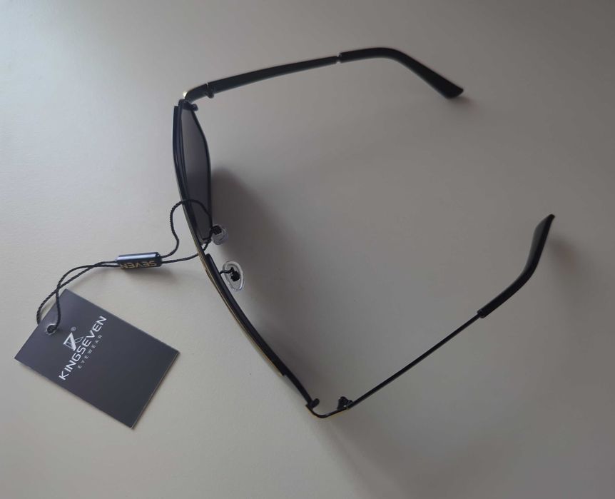 Vand ochelari de soare Kingseven