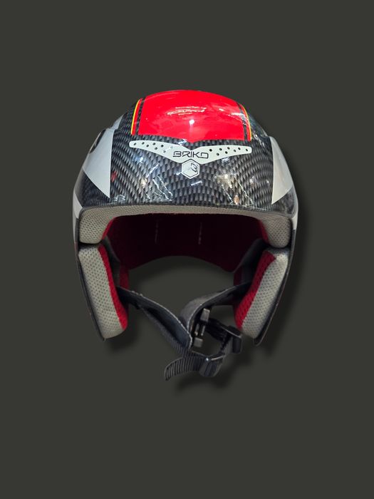 Каска BRIKO – размер 56 см | Карбон визия | Състезателен стил