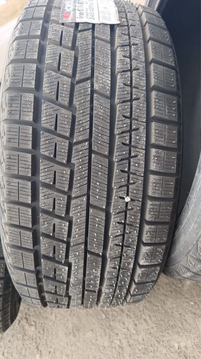 Шины 245/40R18 (4шт) Yokohama