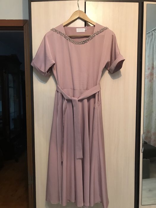 Платье пудра