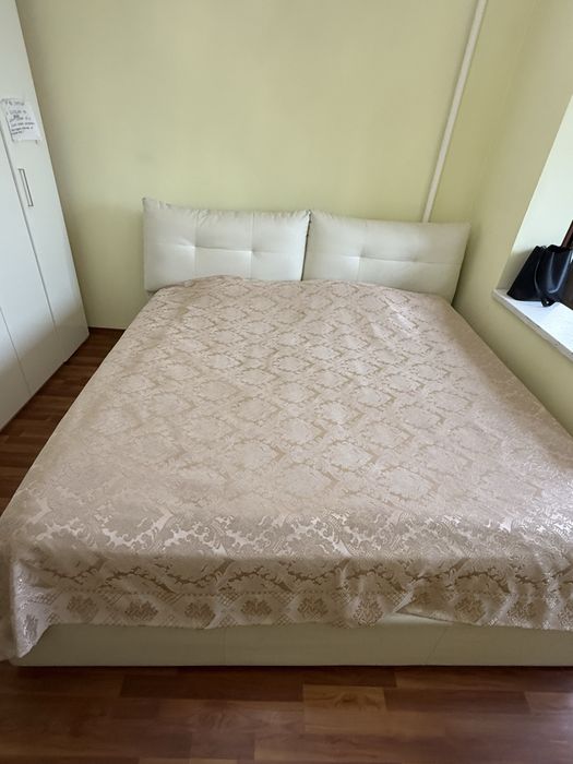 Кровать Малайзия Super King Size