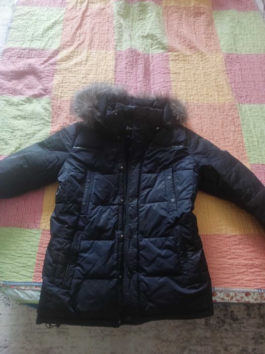 Продам куртку zimart