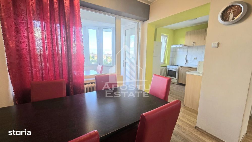 Apartament de vanzare cu 4 camere, etaj intermediar, Circumvalatiunii
