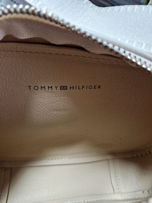 Дамска чанта Tommy Hilfiger