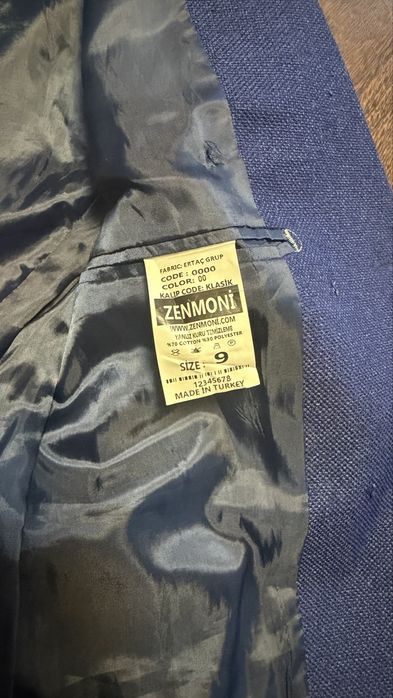 Продам пиджак на мальчика