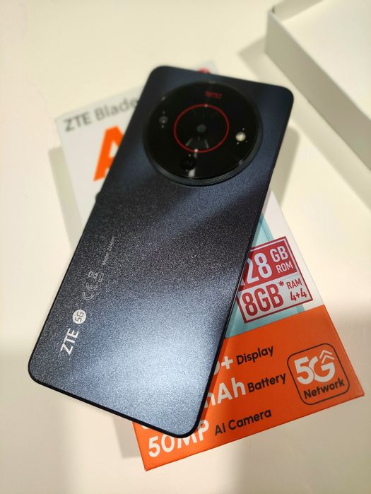 Смартфон, мобилен телефон ZTE Blade A76