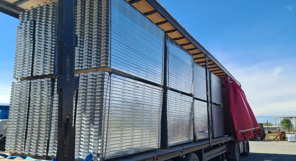 Schela metalica noua