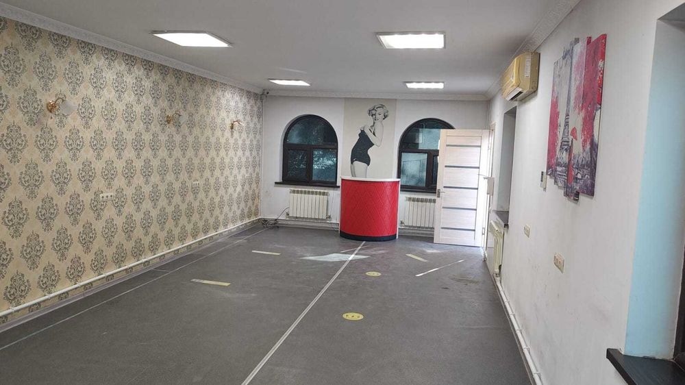 Сдается коммерческое помещение — 60 м²