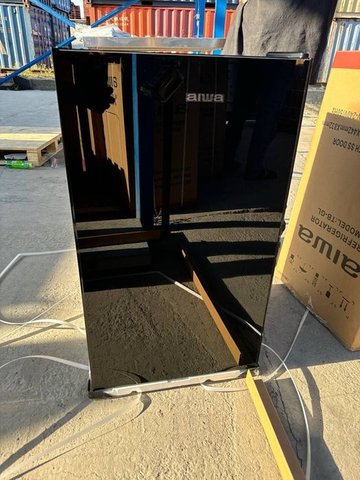 Мини-холодильник японского бренд + Доставкай