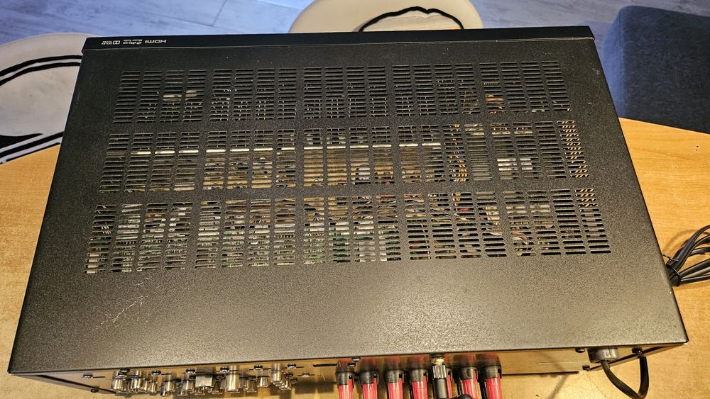 Ресивър YAMAHA RX-V577