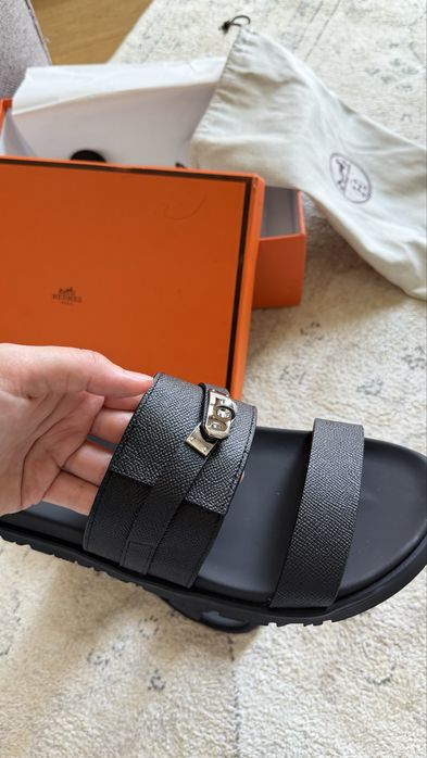 Hermes черни чехли