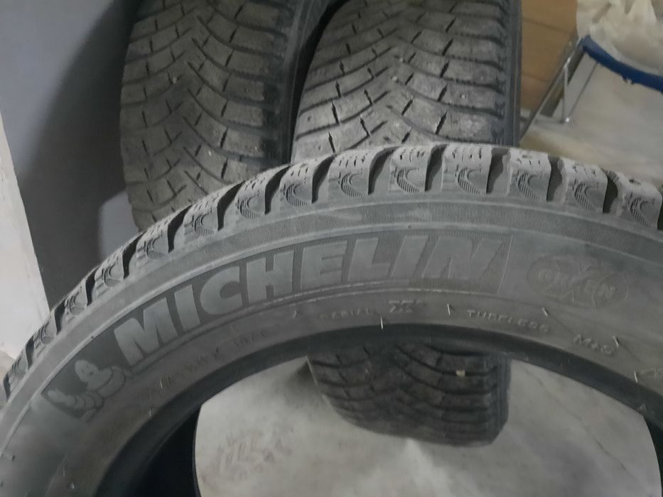 Резина б/у продам Мишлен