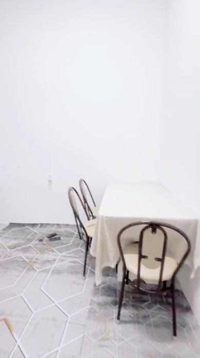 Квартира 2-Комната, 40/кв,м, Дом, расположенный на алма тау в Бесагаше - View 4