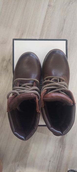 Кожени дамски боти