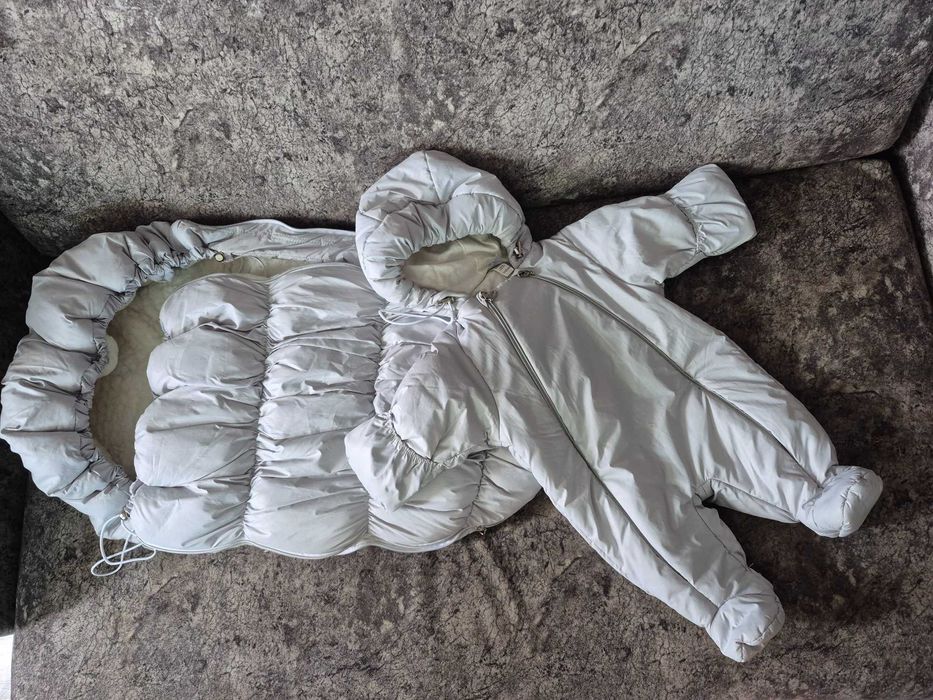 Продам комбинезон осень-зима