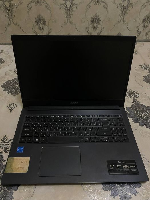 Noutbuk Acer Aspire3