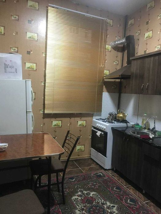 1 хоналик квартира 1 этаж ижорага берилади, 5 микр, лагманный