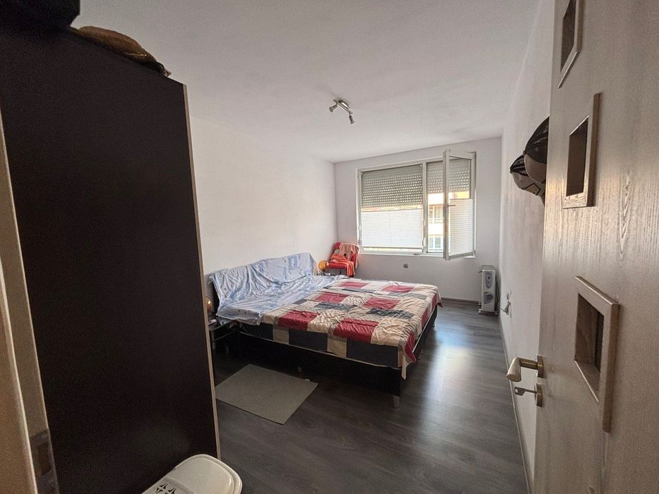 Продава се Тристаен апартамент в Пазарджик, Устрем - 83 кв.м за 1398 €/кв.м - Снимка #9