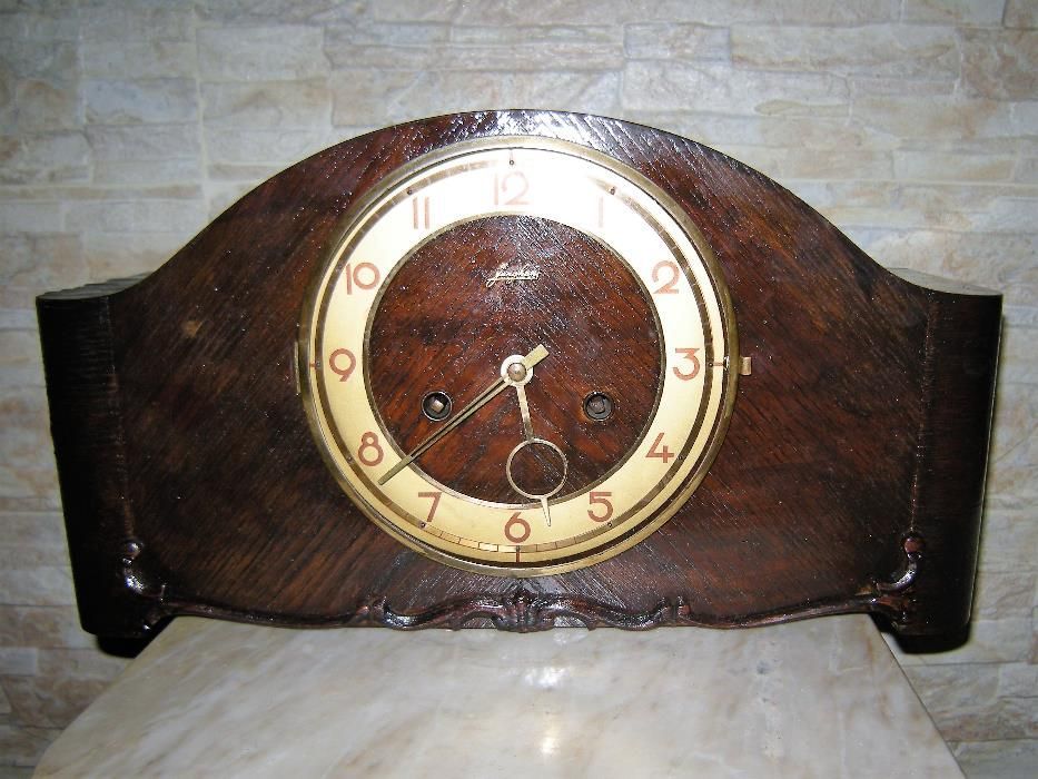 настолен часовник - Junghans