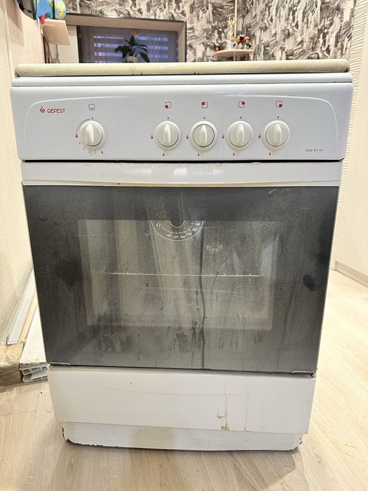 Отдам газплиту Гефест