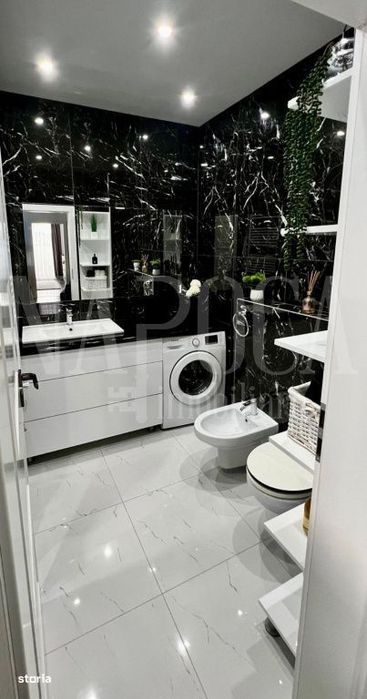 Apartament 3 camere de vanzare in Floresti