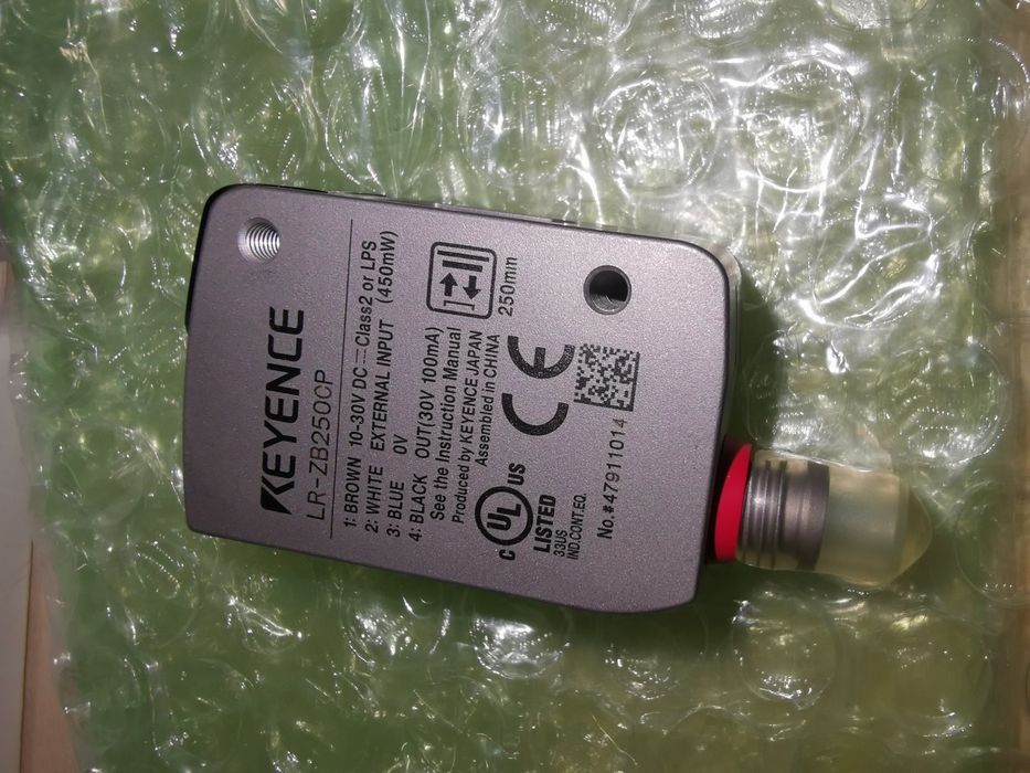 Senzor laser distanta Keyence LR-ZB250CP