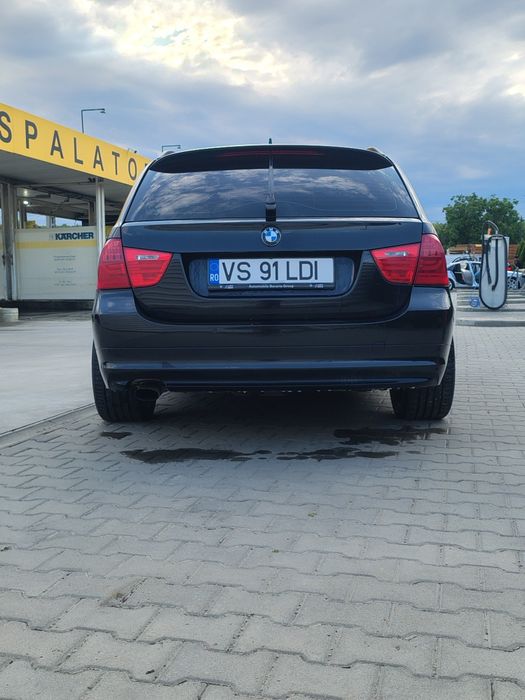 Vând BMW e91  facelift