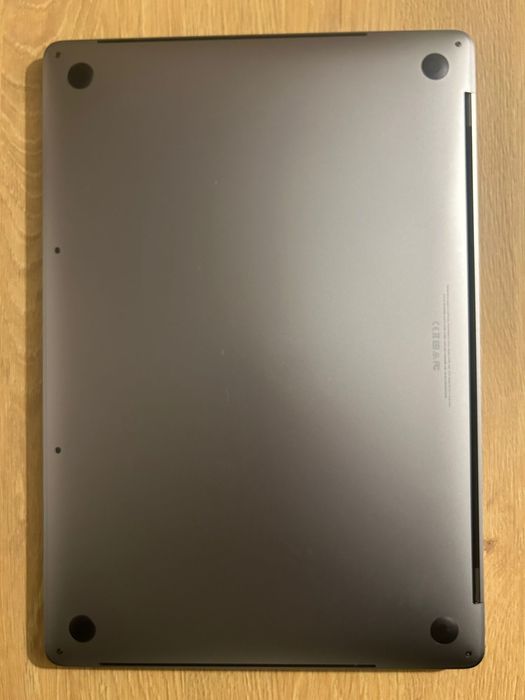 Macbook pro 16 touchbar