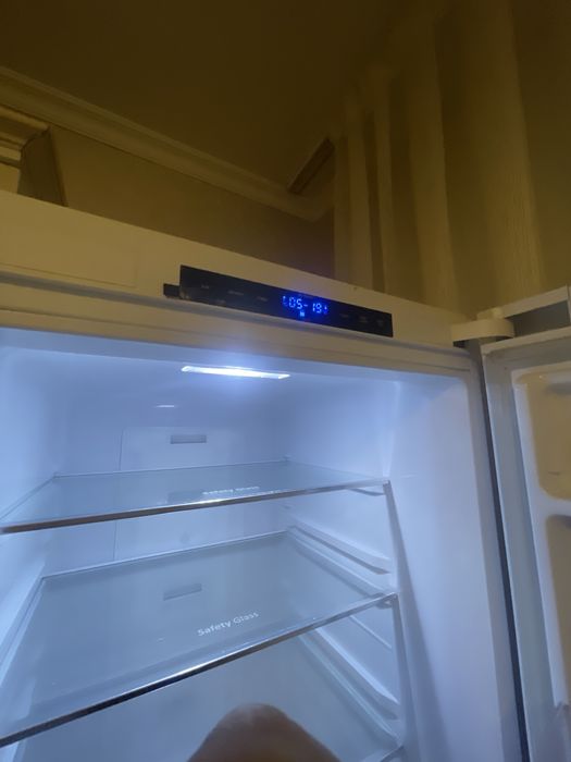 Продам холодильник в идеальном состоянии.
