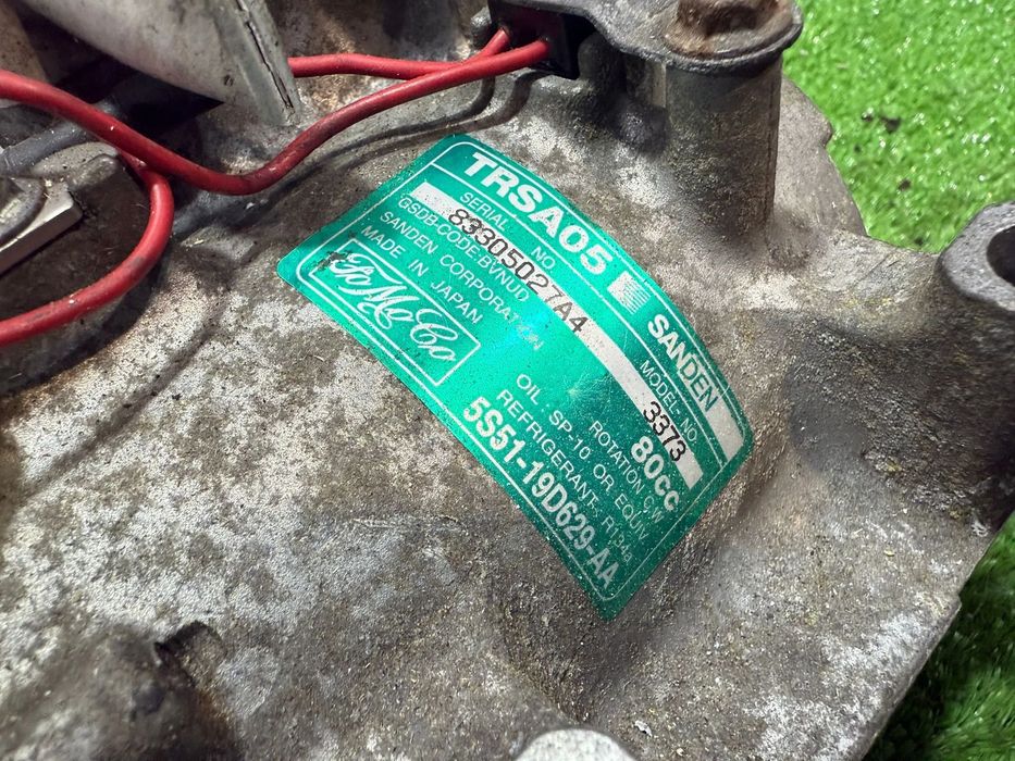 COMPRESOR AC FORD Mondeo Mk1 / Fiesta Mk4 / Transit / Scorpio / Maverick / Cougar / Fusion COD OEM 5S51-19D629-AA 5S5119D629AA